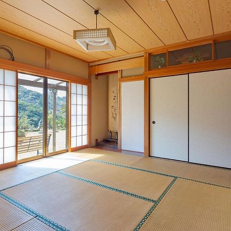 ささやかなおうち富貴 Villa Futtsu Exteriör bild