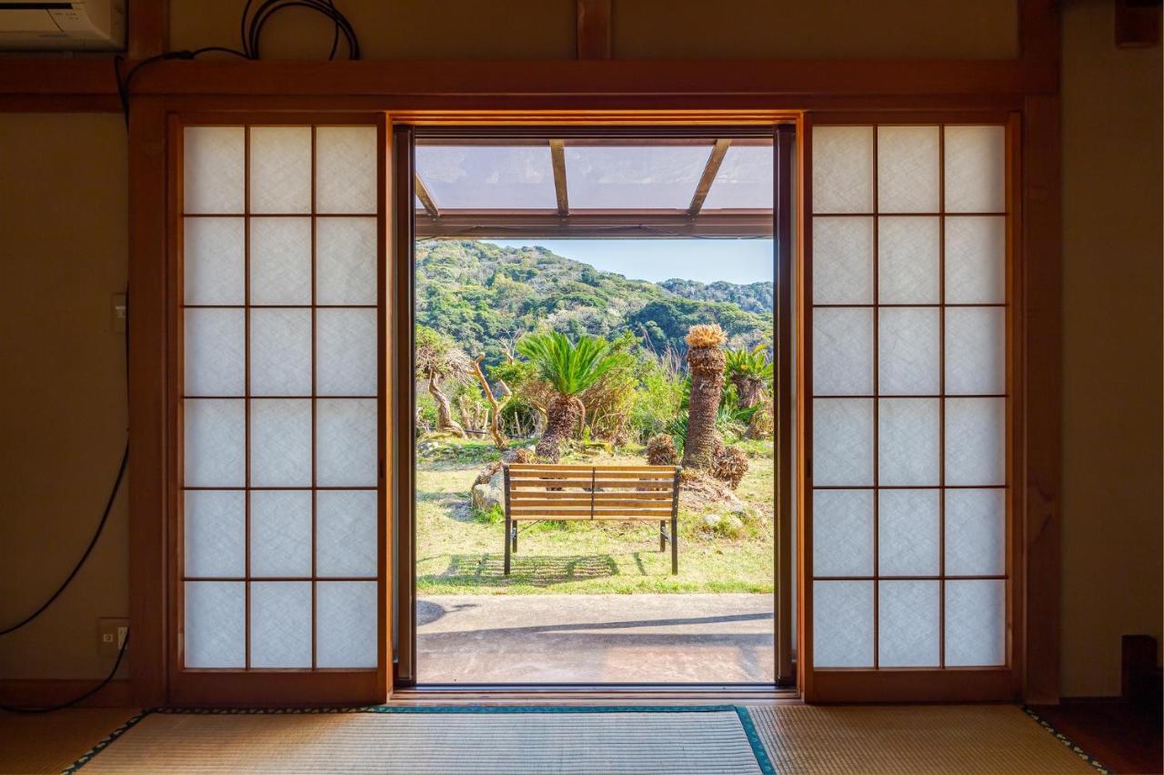 ささやかなおうち富貴 Villa Futtsu Exteriör bild