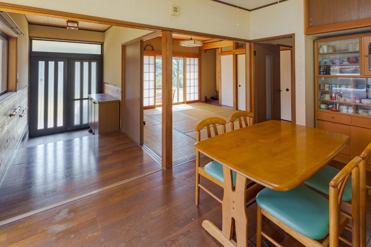 ささやかなおうち富貴 Villa Futtsu Exteriör bild